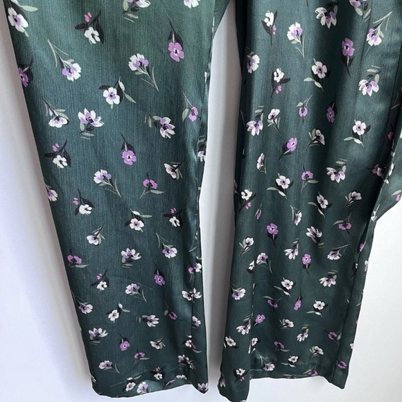 Anthropologie ML Monique Lhuillier Lorelei Floral Jumpsuit Sz 2 Holly Green - Picture 14 of 16